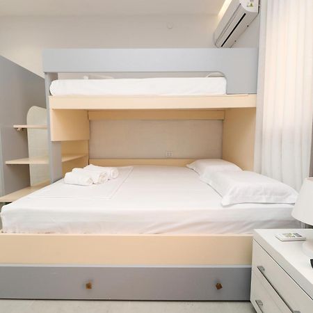 Vila Feliz - Premium Rooms With Free Private Parking Vlore Ngoại thất bức ảnh